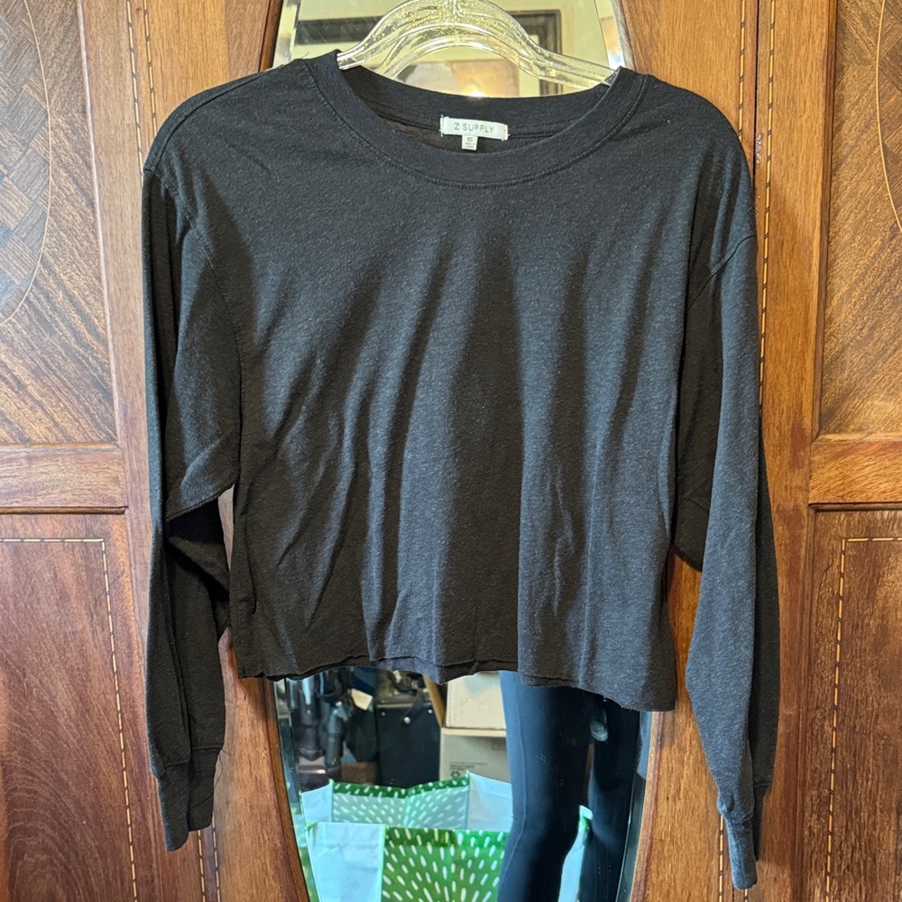 Z Supply Black‎ Long Sleeve Tee